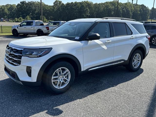 new 2025 Ford Explorer car, priced at $44,705