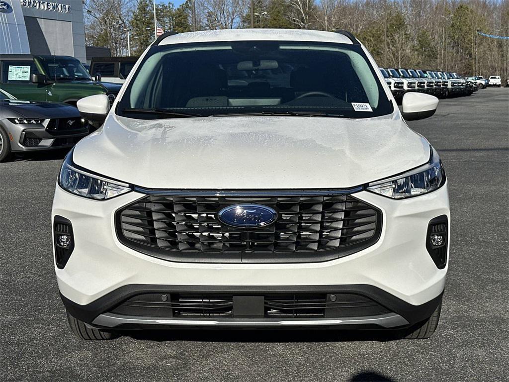 new 2025 Ford Escape PHEV car, priced at $34,390