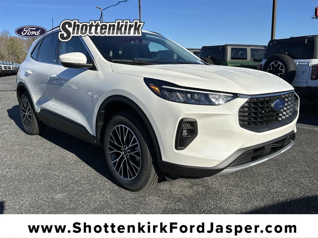new 2025 Ford Escape PHEV car, priced at $34,390