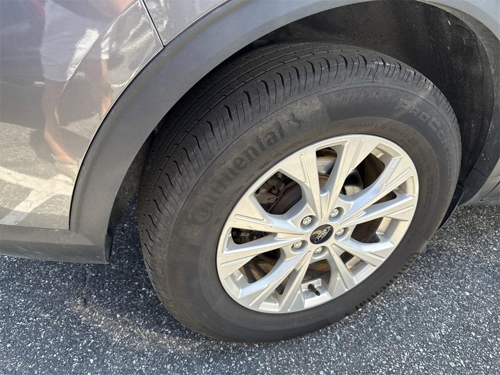 used 2023 Ford Escape car, priced at $22,350