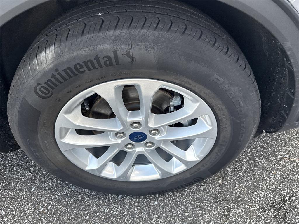used 2022 Ford Escape car, priced at $21,370