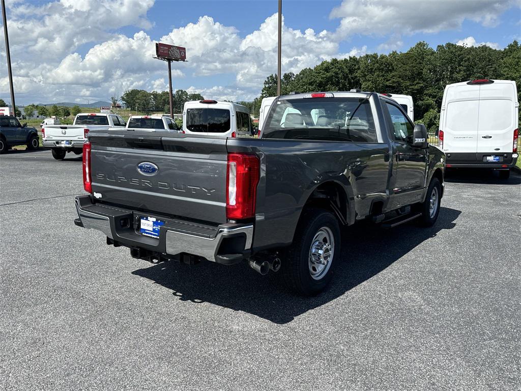 new 2025 Ford F-350 car, priced at $53,125