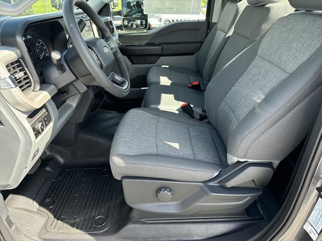 new 2025 Ford F-350 car, priced at $56,625