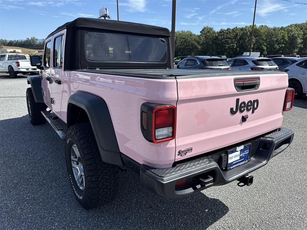 used 2020 Jeep Gladiator car, priced at $27,998