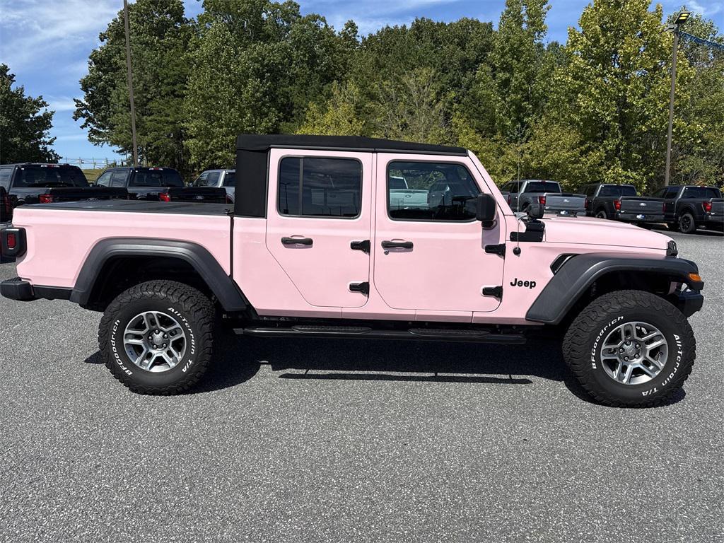 used 2020 Jeep Gladiator car, priced at $27,998