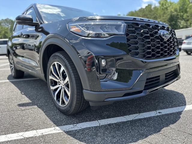 new 2025 Ford Explorer car, priced at $43,190