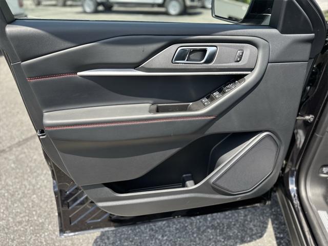 new 2025 Ford Explorer car, priced at $43,190