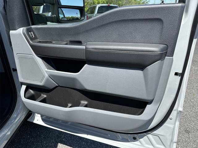 new 2025 Ford F-350 car, priced at $63,795