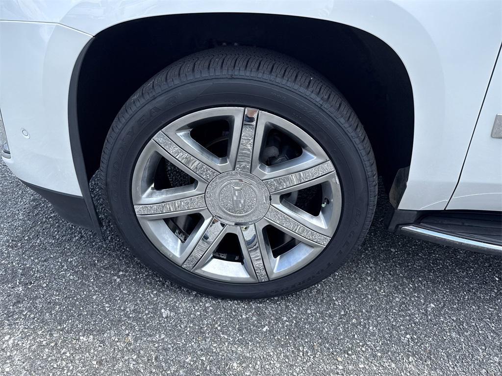 used 2017 Cadillac Escalade car, priced at $26,750