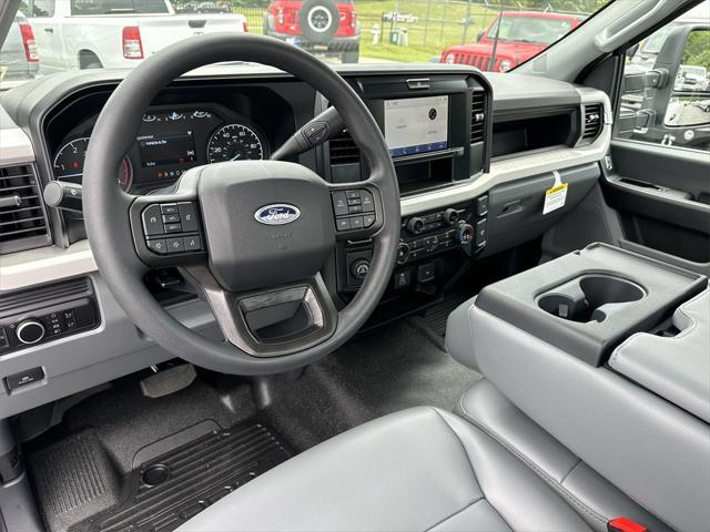 new 2025 Ford F-250 car, priced at $57,795