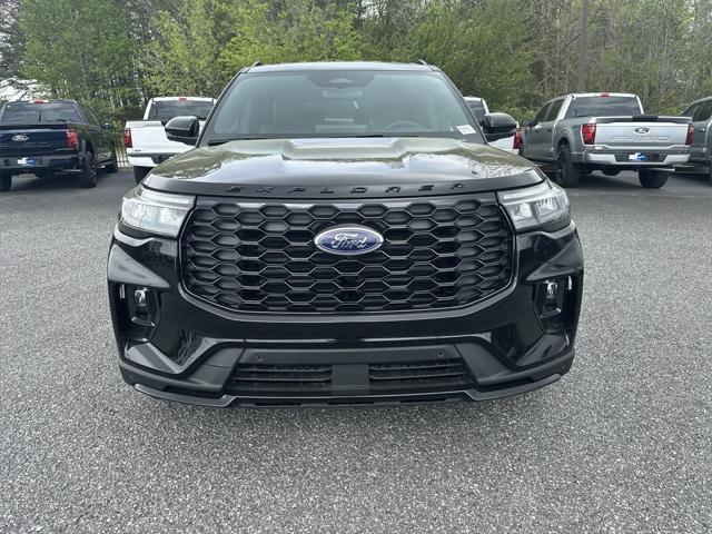 new 2025 Ford Explorer car, priced at $45,565