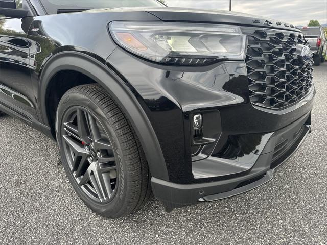 new 2025 Ford Explorer car, priced at $45,565