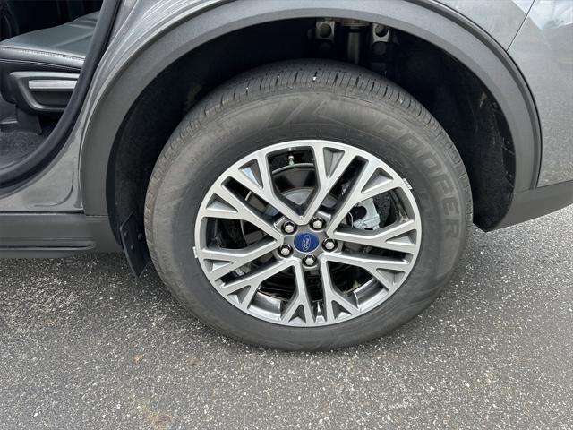 used 2021 Ford Escape car, priced at $21,998