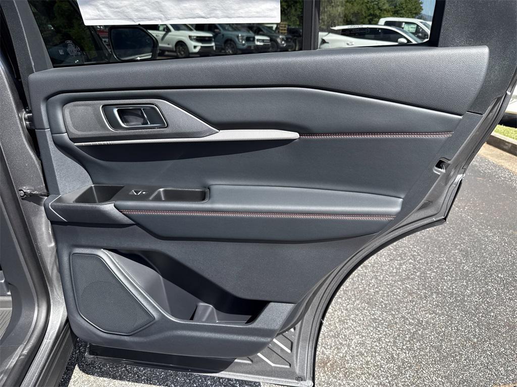 new 2025 Ford Explorer car, priced at $46,380