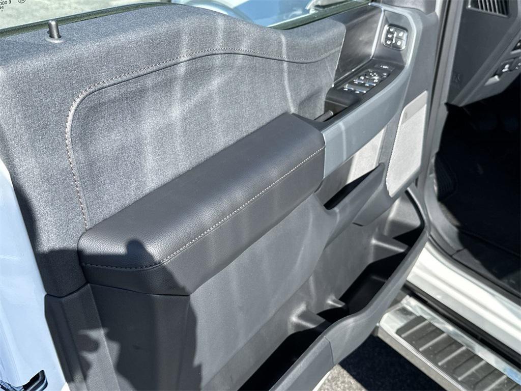 new 2025 Ford F-150 car, priced at $60,880