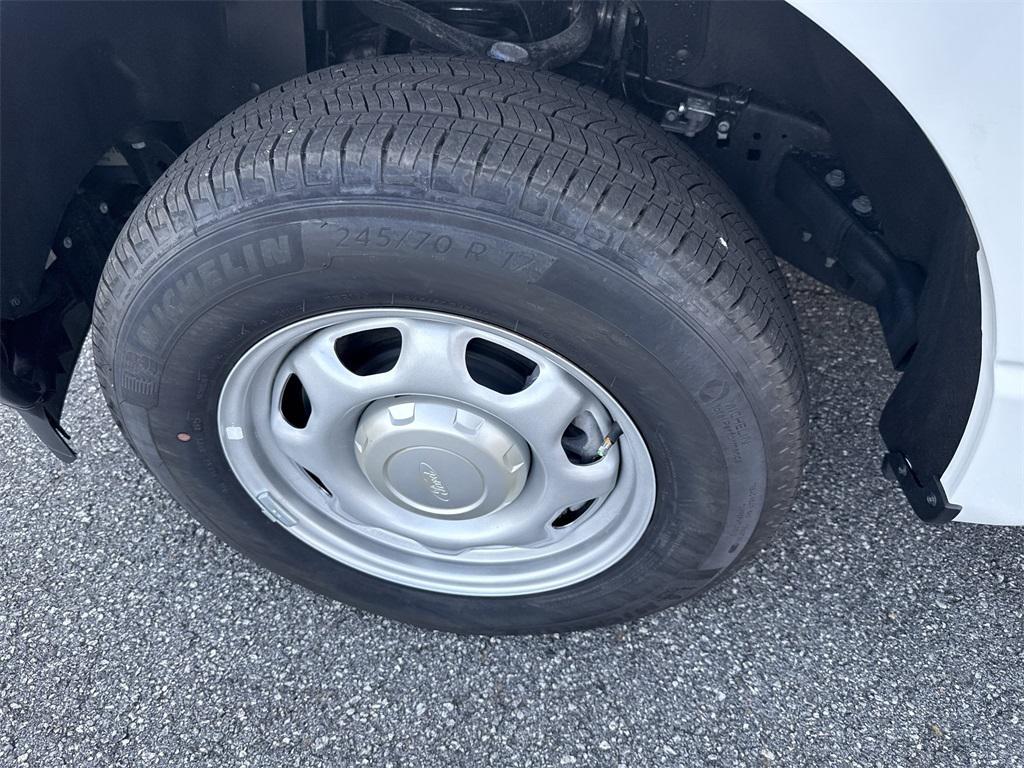 used 2025 Ford F-150 car, priced at $33,984