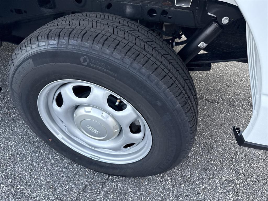 used 2025 Ford F-150 car, priced at $33,984