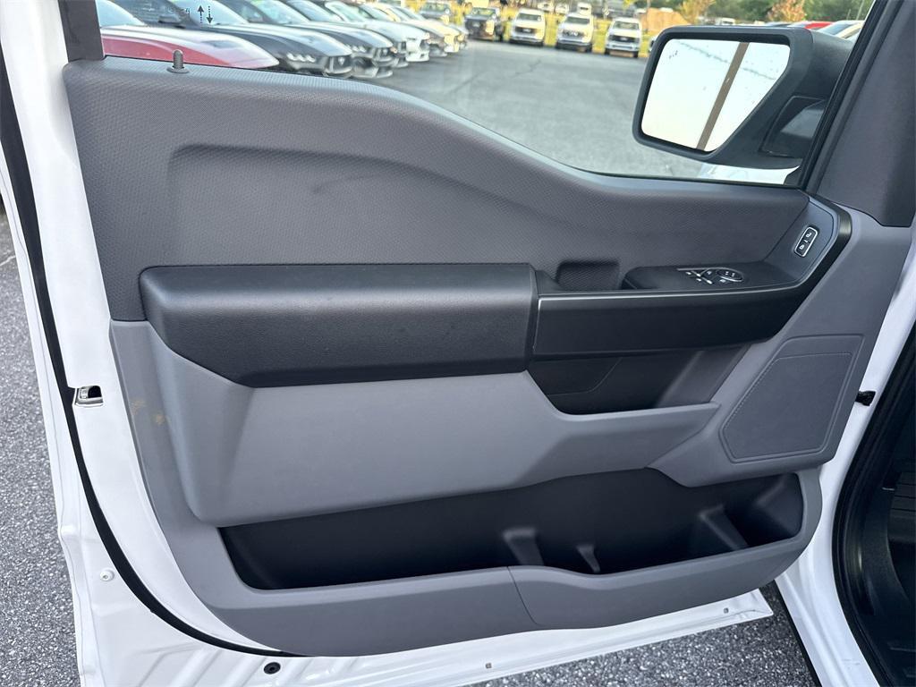 used 2025 Ford F-150 car, priced at $33,984