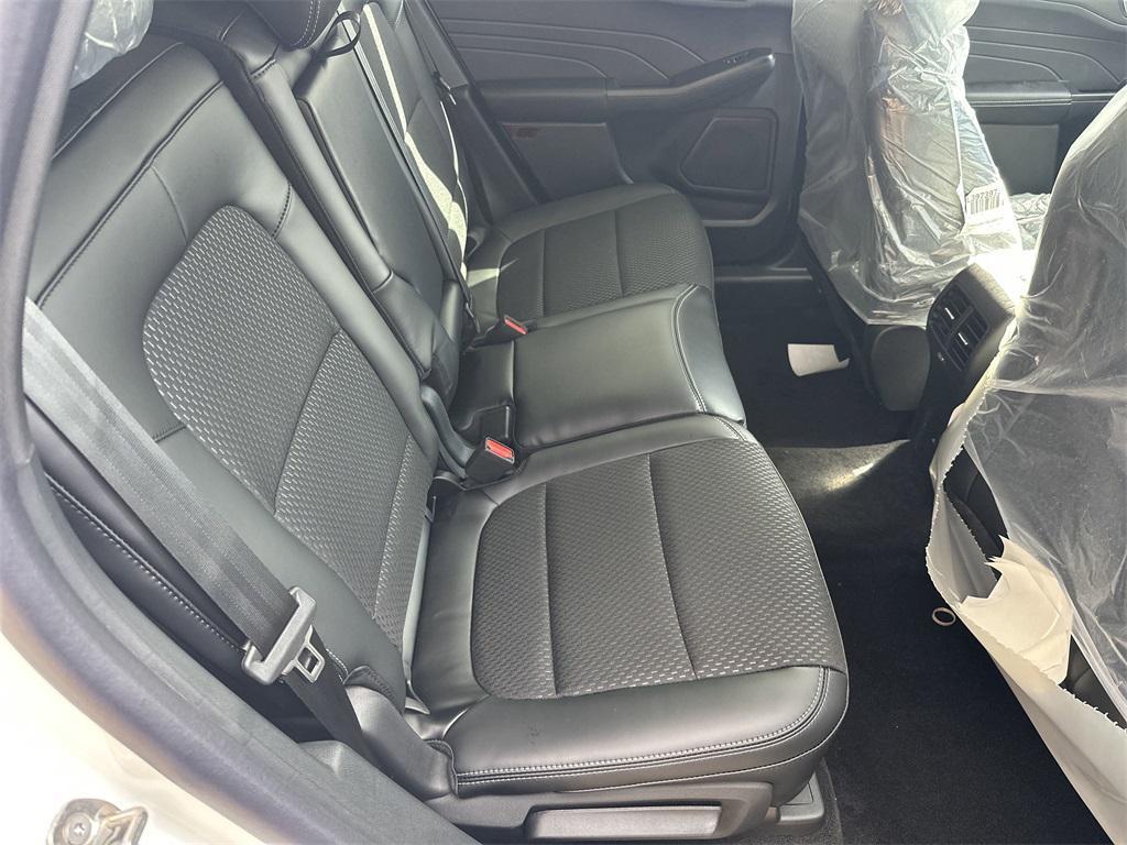 new 2025 Ford Escape PHEV car, priced at $33,390