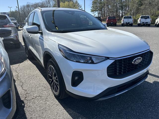 new 2025 Ford Escape PHEV car, priced at $34,890