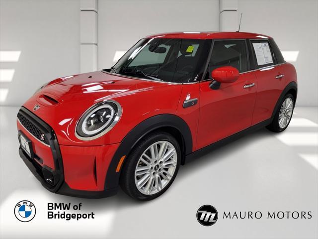 used 2023 MINI Hardtop car, priced at $23,991