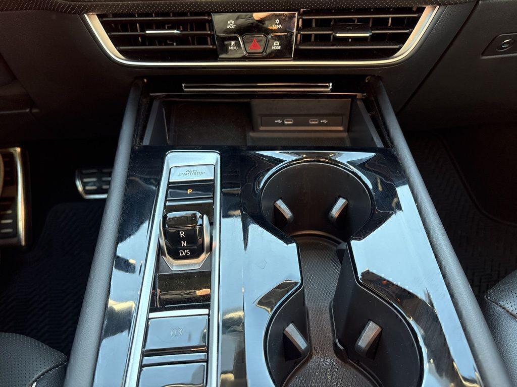 used 2024 Volkswagen Atlas car, priced at $41,499