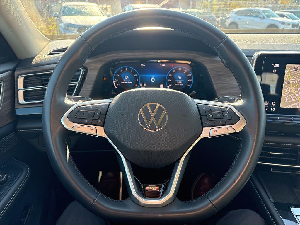 used 2024 Volkswagen Atlas car, priced at $41,499