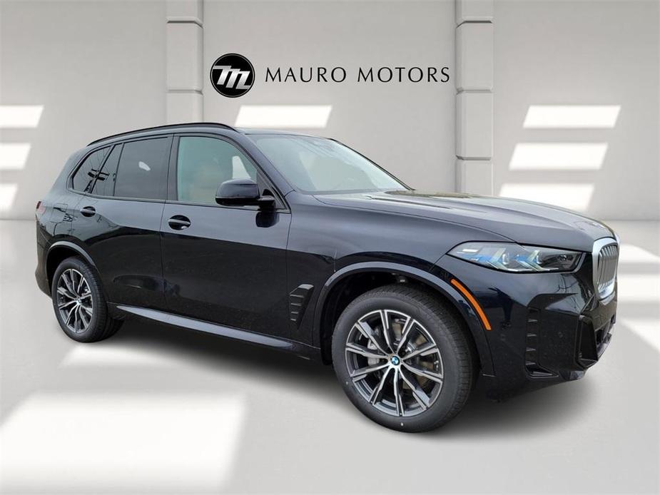 new 2025 BMW X5 car, priced at $76,280