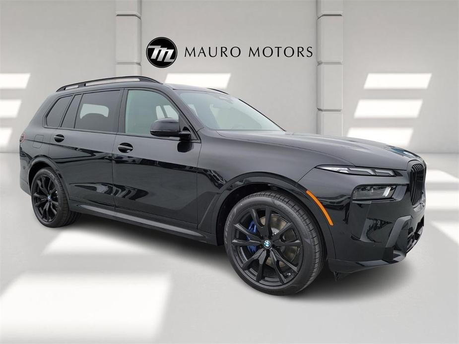 new 2024 BMW X7 car, priced at $94,505