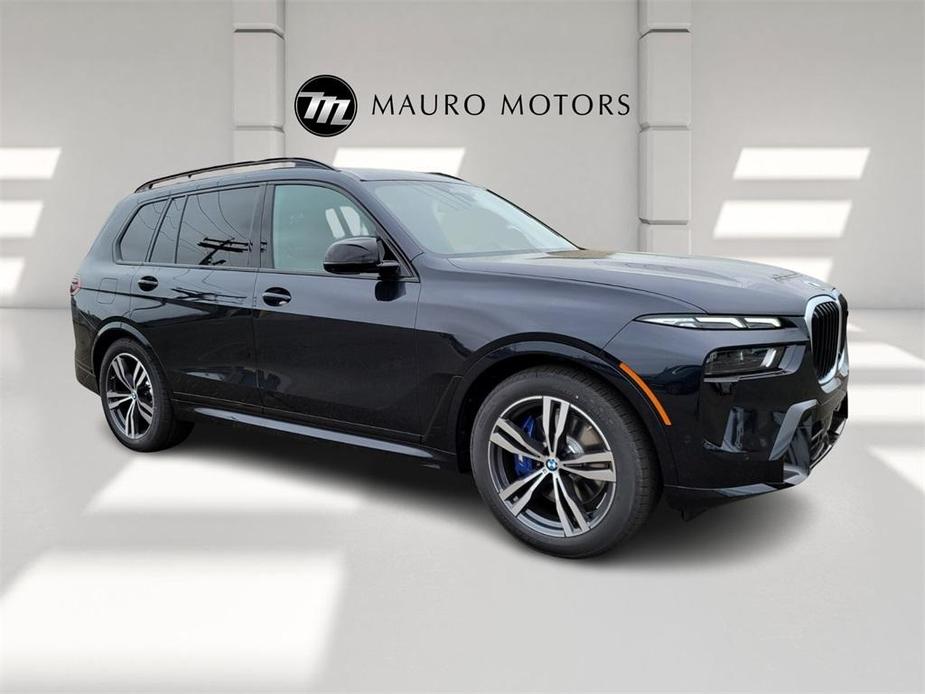 new 2025 BMW X7 car, priced at $117,330