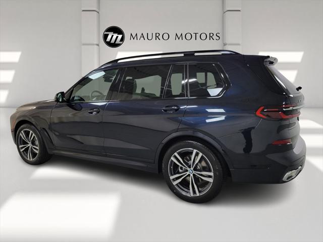 new 2025 BMW X7 car, priced at $89,175