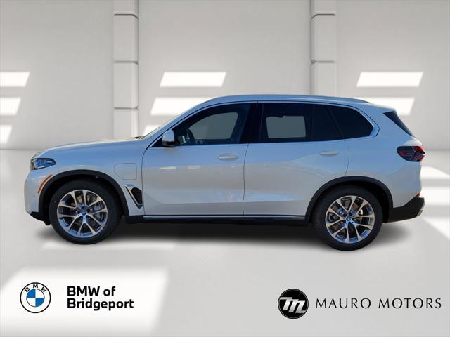 new 2025 BMW X5 PHEV car, priced at $78,260