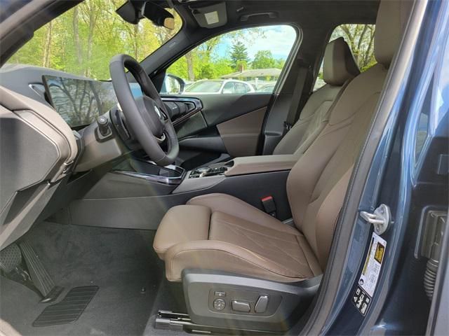 new 2025 BMW X3 car, priced at $56,305