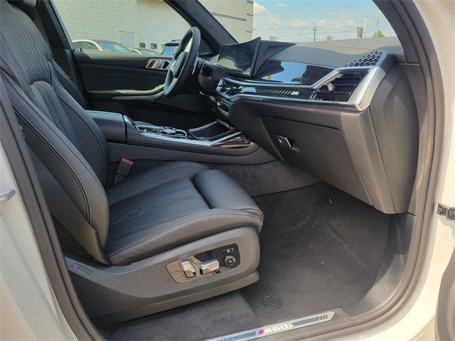 new 2026 BMW X7 car, priced at $122,830