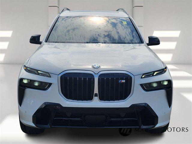 new 2026 BMW X7 car, priced at $122,830