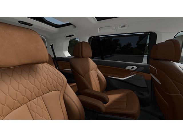 new 2025 BMW X7 car, priced at $92,650