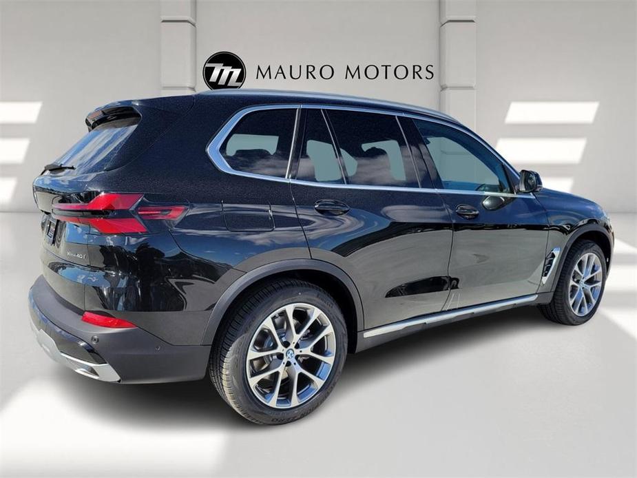 new 2024 BMW X5 car, priced at $70,075