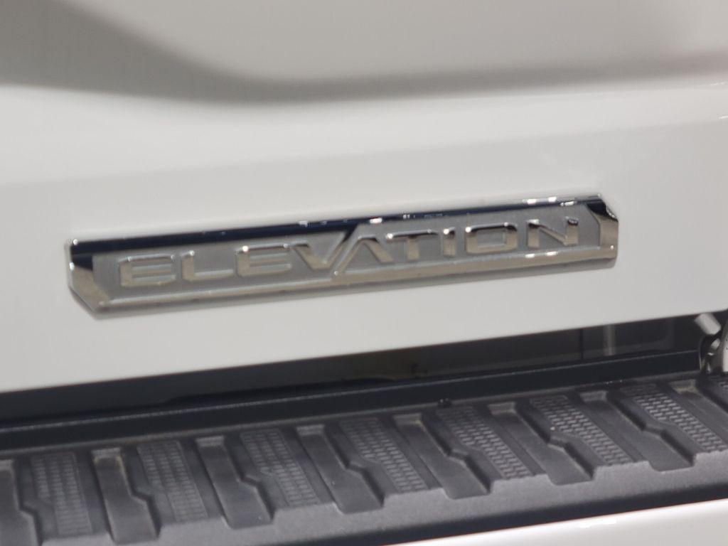 used 2023 GMC Sierra 1500 car, priced at $43,693