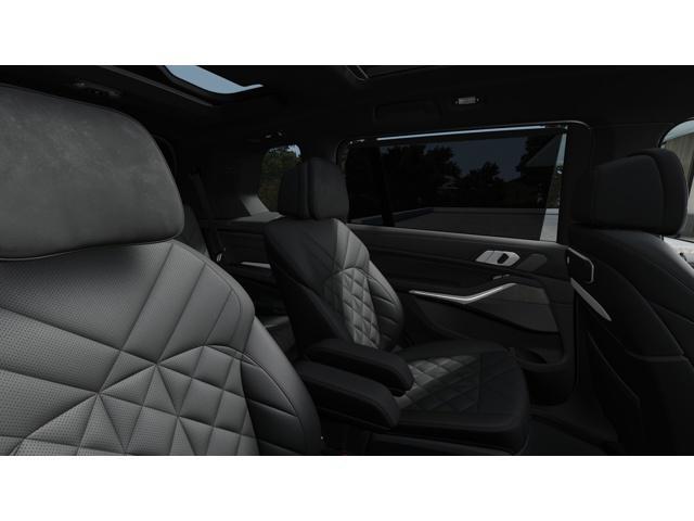 new 2025 BMW X7 car, priced at $94,260