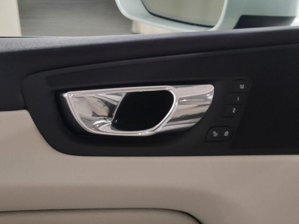 used 2018 Volvo XC60 car, priced at $20,492