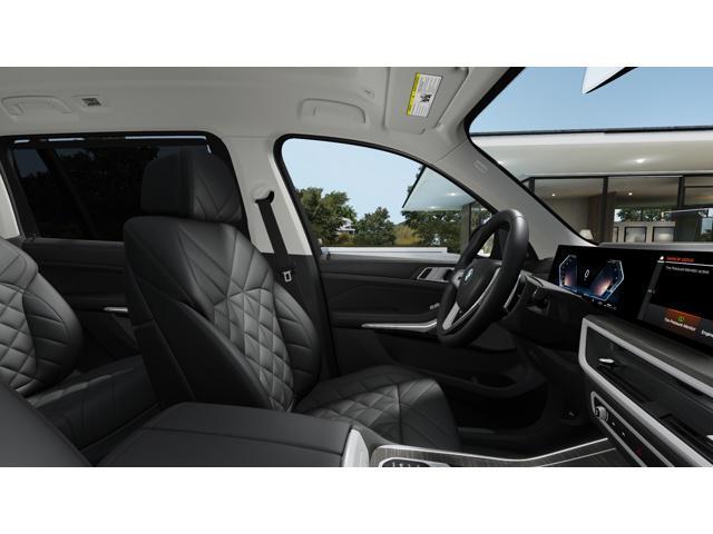 new 2025 BMW X7 car, priced at $91,355