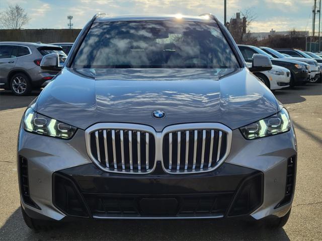 new 2025 BMW X5 car, priced at $75,040