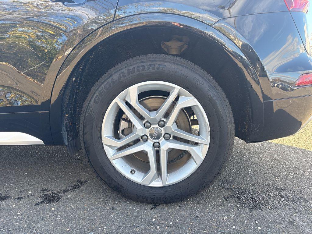 used 2018 Audi Q5 car, priced at $19,091