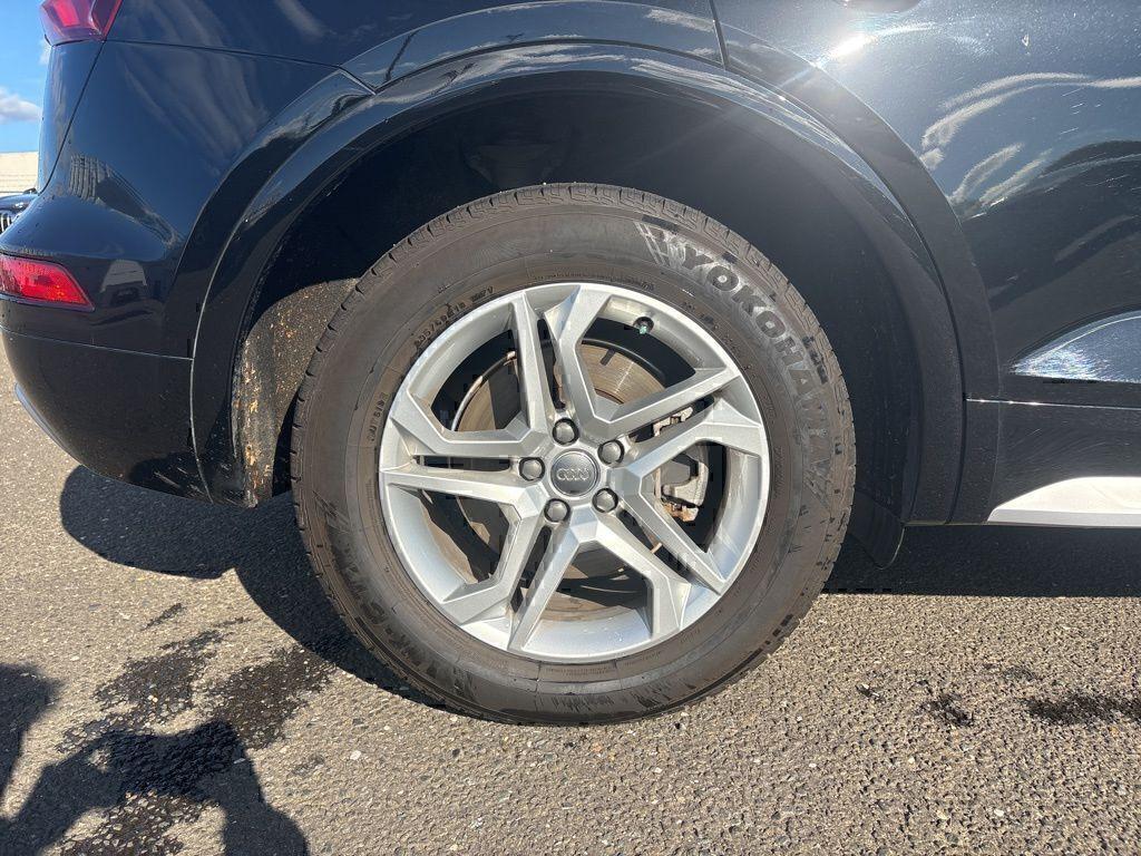 used 2018 Audi Q5 car, priced at $19,091