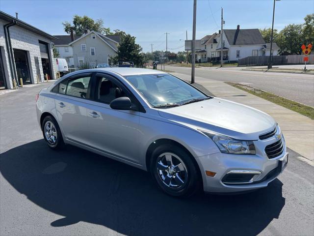 used 2015 Chevrolet Cruze car, priced at $8,995