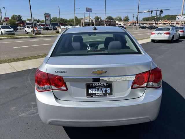 used 2015 Chevrolet Cruze car, priced at $8,995