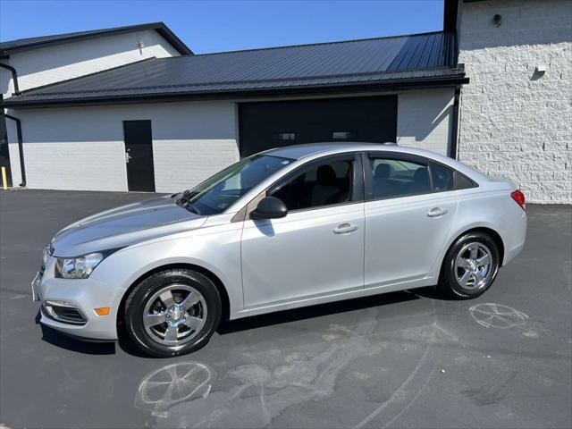 used 2015 Chevrolet Cruze car, priced at $8,995