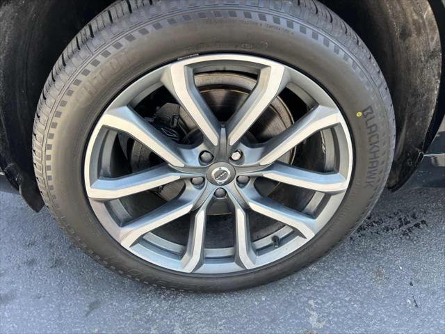 used 2019 Volvo XC90 car, priced at $18,995