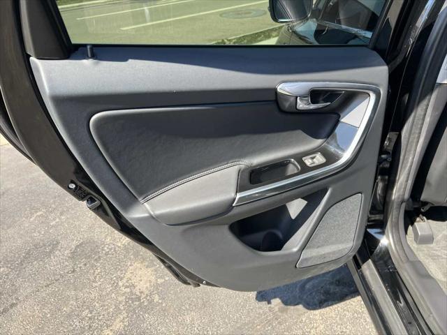 used 2016 Volvo XC60 car, priced at $14,995