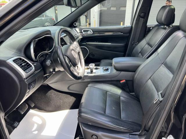 used 2015 Jeep Grand Cherokee car, priced at $17,995